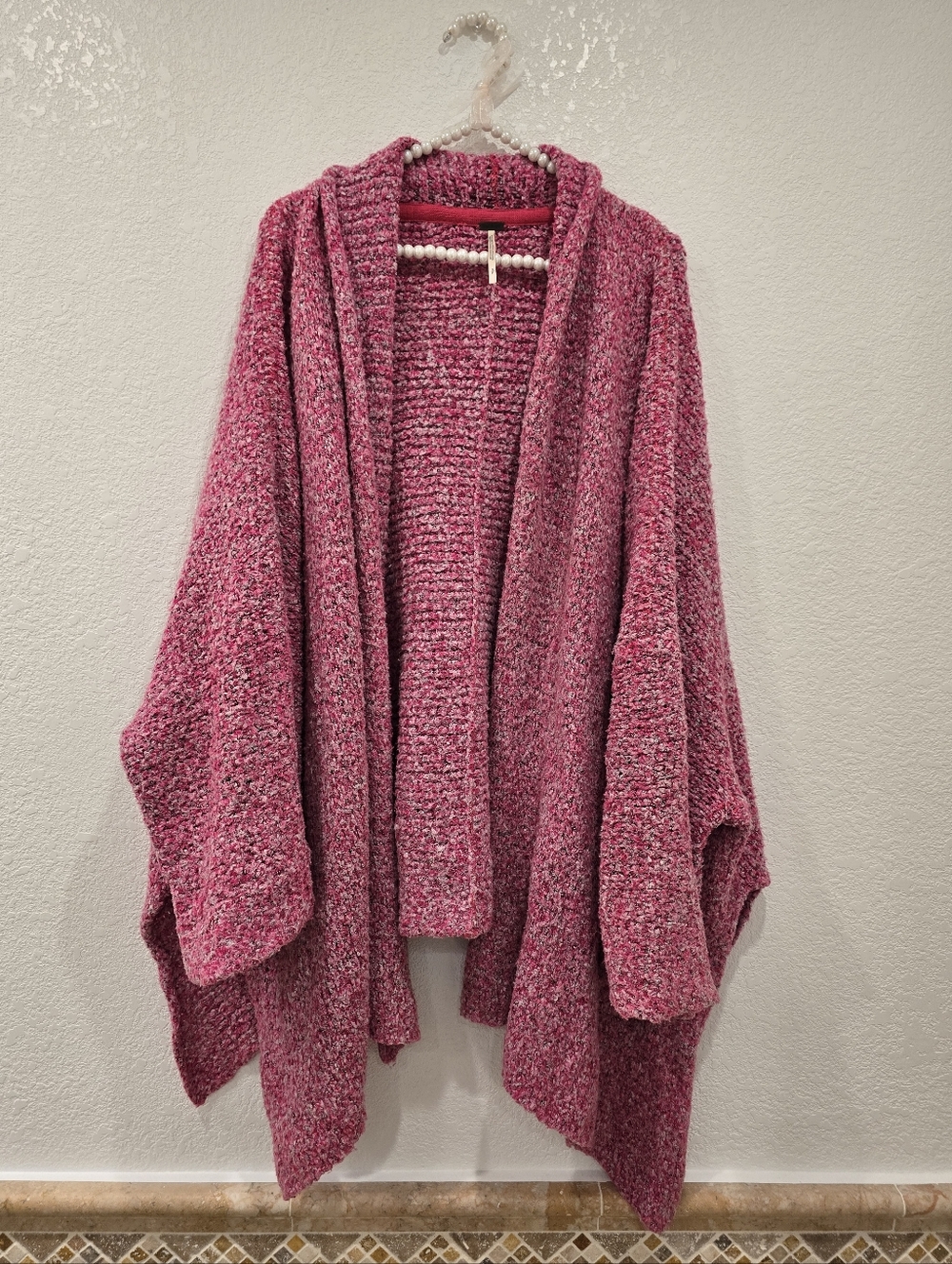 Free People BFF Cardigan Open Front in a Prickly Pear pink color S - Picture 3 of 9